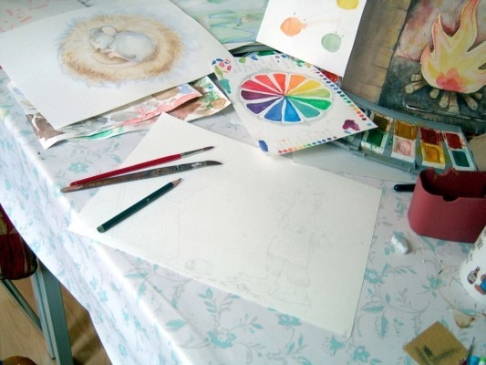 Zeichnertisch von Jen Satora